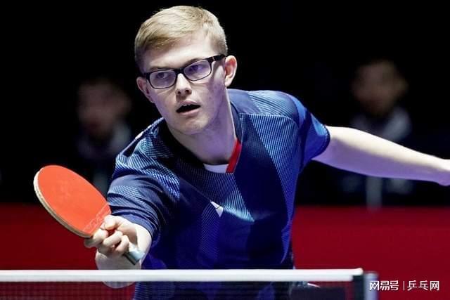 他将继续成 他将继续成