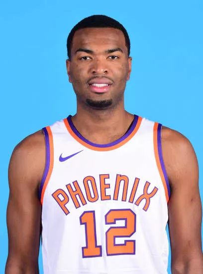 NBA转会：安德鲁威金斯加盟独行侠，克莱汤普森交易至热火引发球迷热议