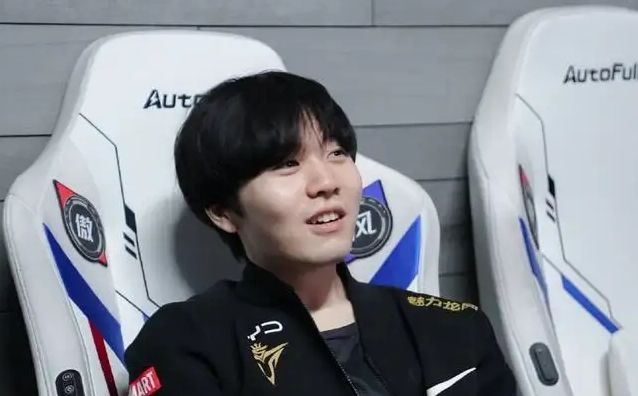 自由市场的 自由市场的