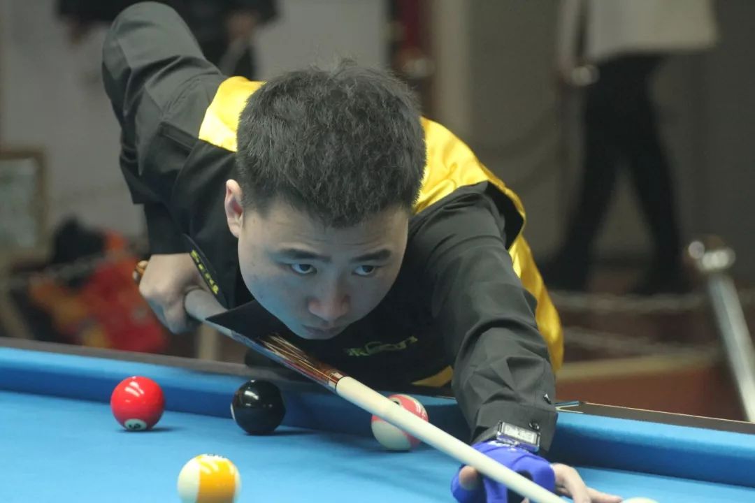 到个别球员 到个别球员