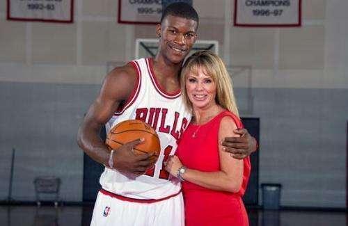 球水平不断 球水平不断